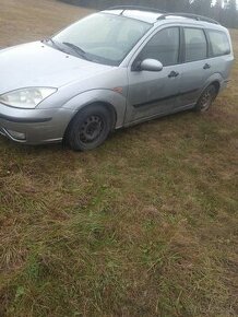 Ford Focus rok 2004.