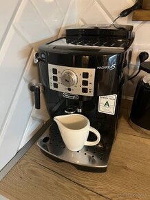 Kávovar Delonghi Magnifica S