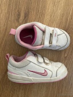 Lacno predám tenisky veľ.25, zn Nike