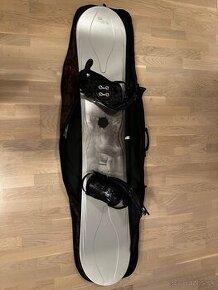 Snowboard