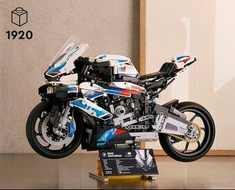 Motorka BMW M 1000 RR