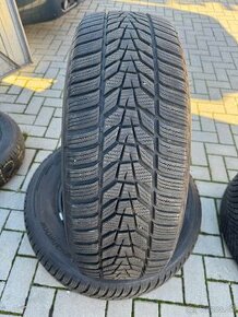 235/65R17 Hankook