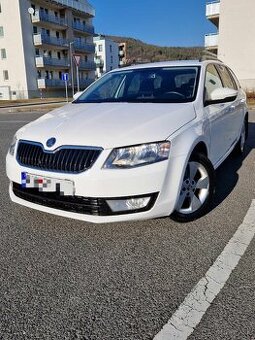 škoda octavia lll 1.2 tsi 77 KW. Elegance.