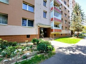 EXKLUZÍVNE Ideálny 4+1 izbový byt s balkónom, Žilina - - 1