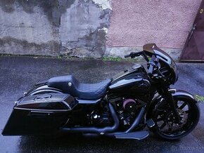 HARLEY DAVIDSON FLHR CUSTOM SPECIAL