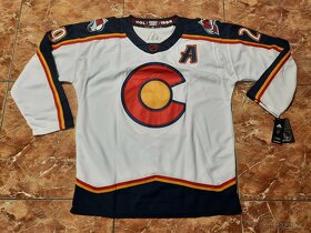 Colorado Avalanche - 1