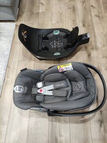 Cybex Cloud Z i-size + isofix základňa