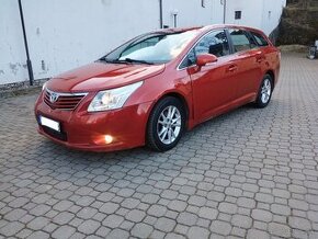 Toyota Avensis 2,0D, 2011