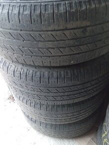 Hankook 235/65 r17