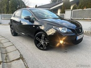 Seat Ibiza 1.4 benzín 2009 model