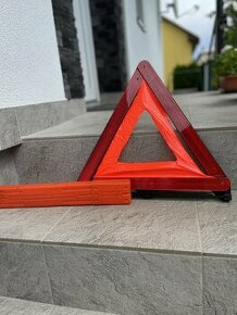 Audi univerzálny výstražný trojuholník