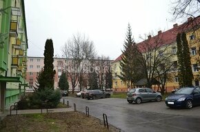 PREDAJ: 3i byt s balkónom; kompl. rek.; Malinovského; Lučene - 1