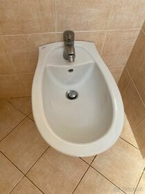 Závesný bidet Ideal Standard - 1