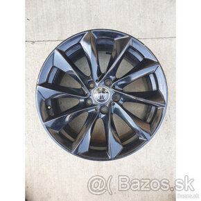 1kus BMW disk 5x120 R18 ET34