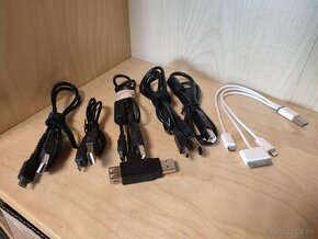 Sada 6x USB káblov (Micro, Mini, B, Apple 30 pin, Lightning)