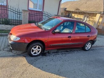 Predám Renault Megane 1.4 55