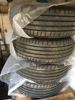 Letné pneumatiky Bridgestone 235 / 55 / R18 104T