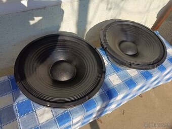 4ks Midbass 15" 18sound 15MB700 a 15MB650