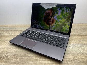 Lenovo Ideapad Z575 - 1