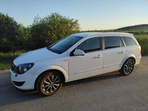 Opel Astra Caravan 1.9 CDTi 150K Cosmo 191000km