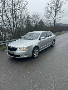 Skoda superb 2.0 tdi diely - 1