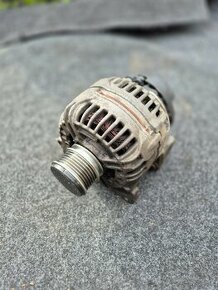 Predám Alternator VW GROUP 12V 140AH - 1