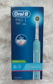 Oral B PRO1 - 1