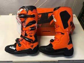 Alpinestars Tech 7 42-8