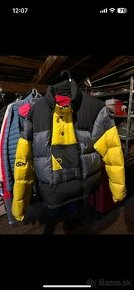 Pérová North face steep tech down 700 grey/yellow/black