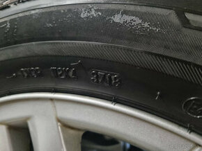 zimné  215/55 R17 - 1