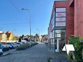 Prenájom - obchodný priestor 65m2 - Nitra, centrum