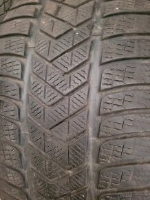 Zimná pneumatika 275/35R21