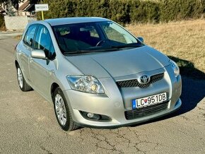 Toyota Auris 1.6i Benzin Automat