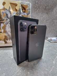 Predám iPhone Apple 11 Pro Max 256GB zľava v popise