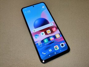 Xiaomi Redmi Note 10...  4gb/64gb.  Zelená metalíza.