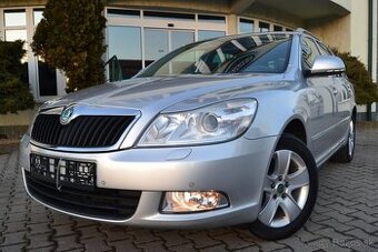 ŠKODA OCTAVIA COMBI 2 FACELIFT 2.0 TDI, BIXENÓNY, KOŽA, R16