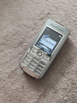 Sony ericsson K700i - RETRO