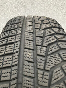 Zimné pneu Hankook Winter i-cept evo2 SUV 225/60R18 104H 4ks