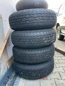 215/80 R15 Zimne Toyo A/T Plus