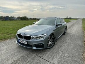 BMW 540i xDrive - 1