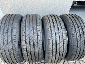 Michelin Primacy 4 235/45 R20 100V