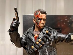 Hot Toys DX13- Terminator 2 - 1