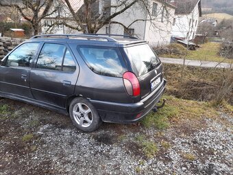 Peugeot 306