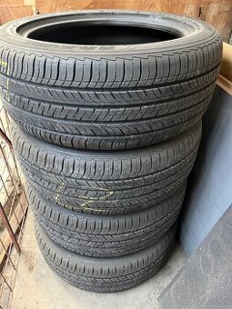 Pneu 235/50 R18 Maxxis