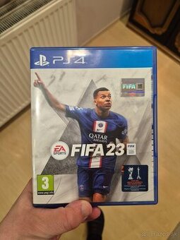 PREDÁM : Hru na PLAYSTATION 4  FIFA23