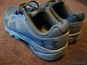 UNDER ARMOUR tenisky 5 (38)