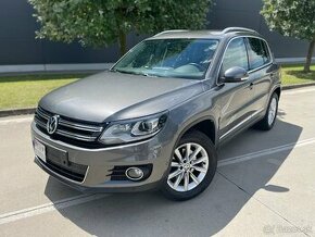 Volkswagen Tiguan 2.0 TDi - 4x4 - DSG - BI-XENON