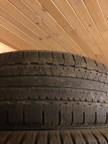 Pneu 235/70r16