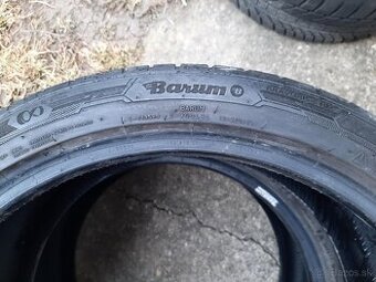 255/35R19. 96Y. XL Barum letné