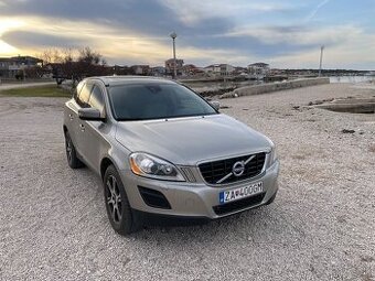 Volvo XC60 D5 AWD